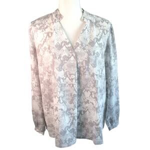 Jennifer Lopez Women's Gray & White Long Sleeve Button Cuff Shirt Size Medium